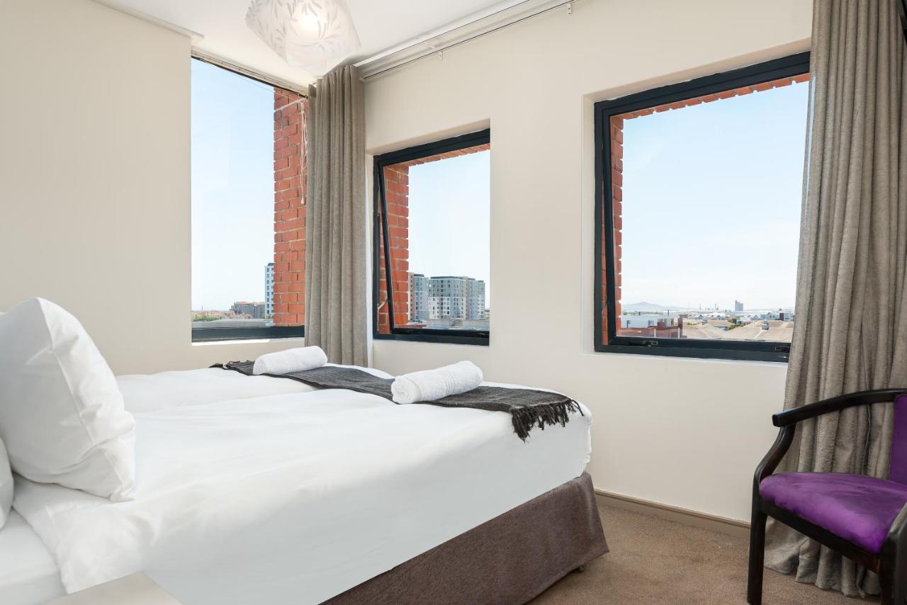 The Manhattan * Le Cap